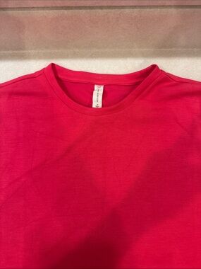 Wander Women's Bright Pink Tank Top